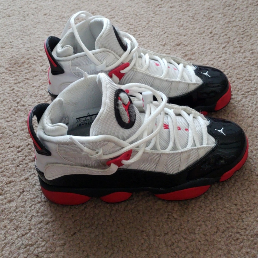 Air Jordan Two3's